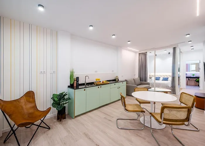Exclusive Alameda - Central Apartment